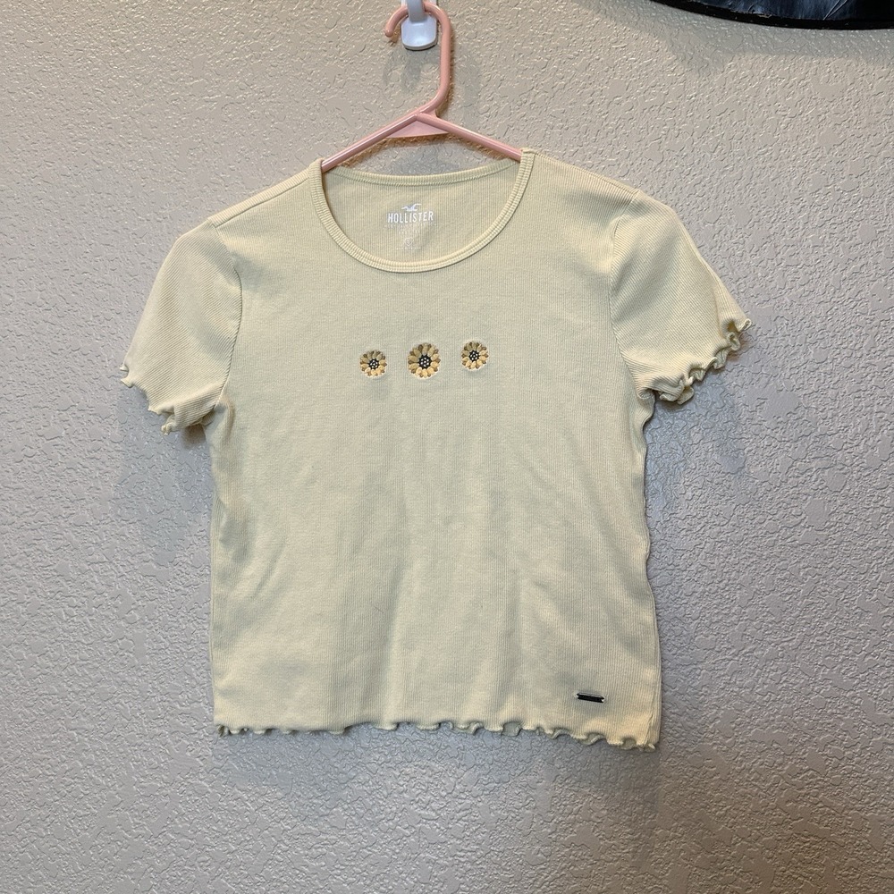 Hollister‎ Ribbed Baby Tee Yellow Sunflower Women Small Lettuce Hem Cropped